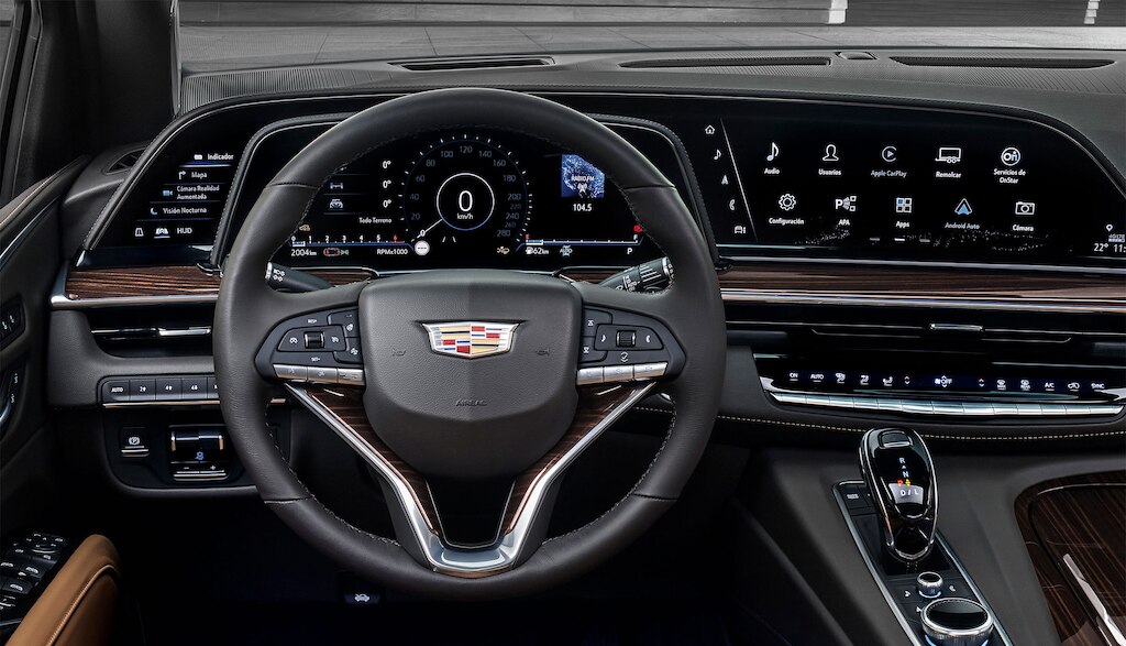 Tecnología intuitiva y todo el control en tu Cadillac Escalade 2022